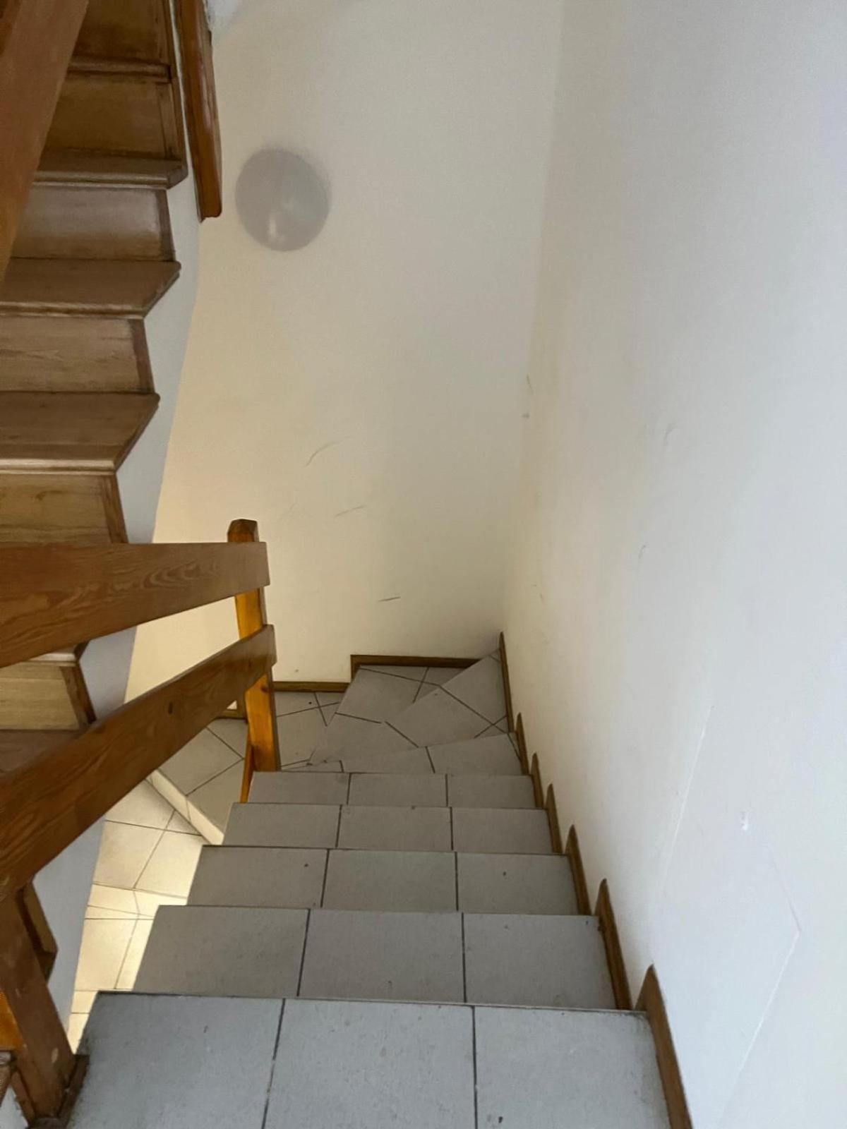 Hostel Eden Life Warszawa Zewnętrze zdjęcie